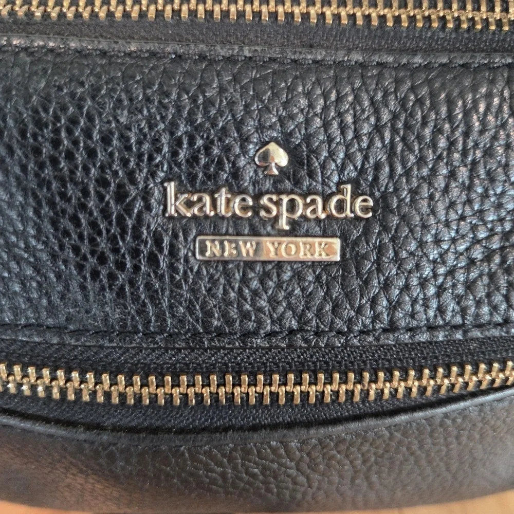 Kate Spade New York Black Pebbled Leather Crossbody Shoulder Bag Gold Zip Purse